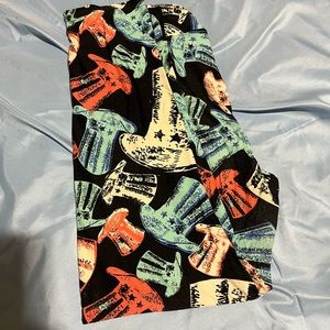 LuLaRoe 4th of July collection, buttery soft leggings